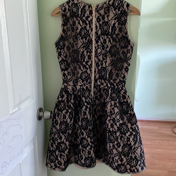 Women’s H&M Black Lace Dress Sz 8 - Picture 5 of 5